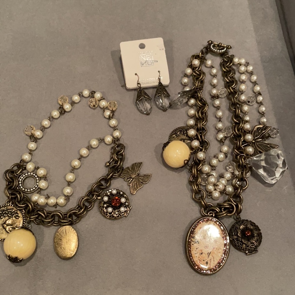 Vintage necklace, bracelet, and earring set